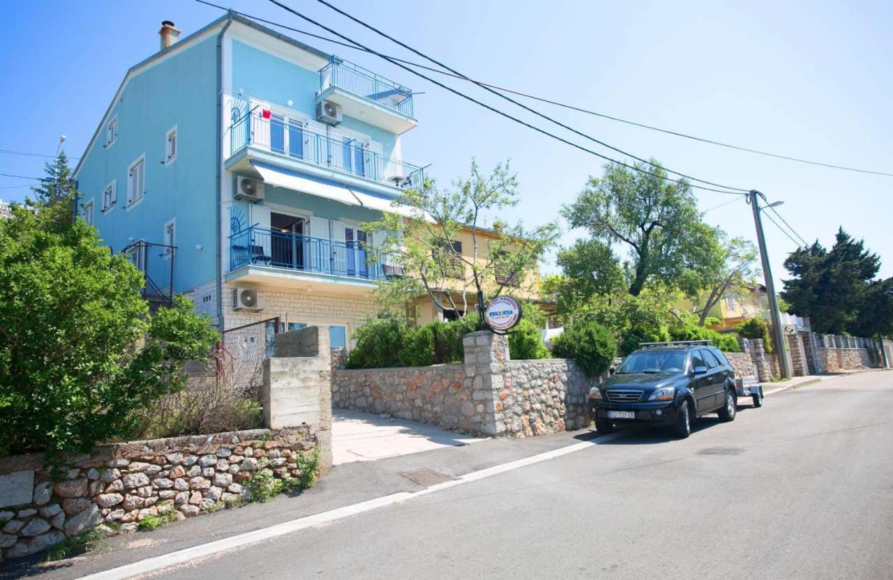 Apartments Katica Сен Екстериор снимка